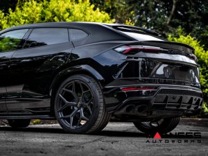 Lamborghini Urus Custom Wheels - NL4 by Vossen - Gloss Black